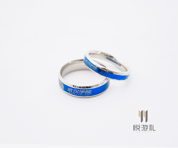 文创产品—毕业纪念品设计