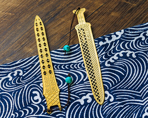 拓展多渠道多方式的品牌化文化创意产品销售