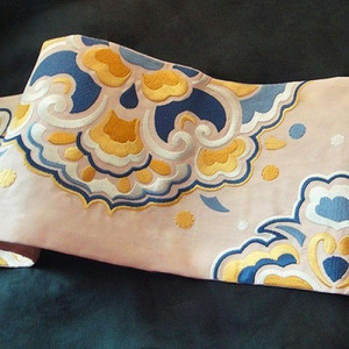 唐团花纹应用于文创产品的设计